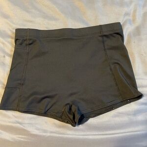 volleyball shorts size 12